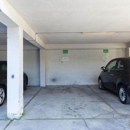 ポルトHost Wise - Charming Luxurious Flat With Garageアパートメント エクステリア 写真