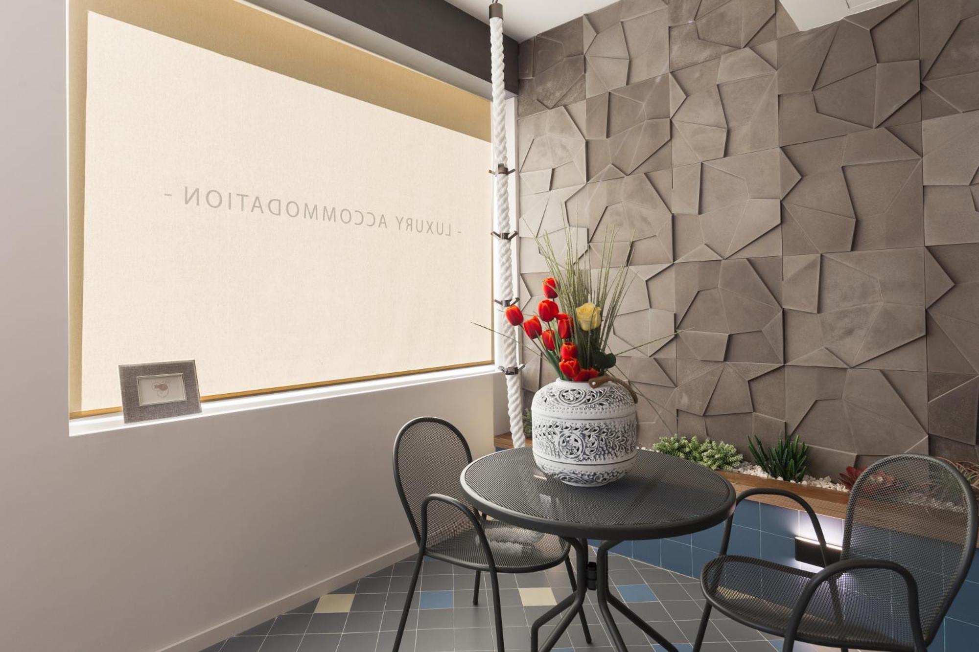 ポルトHost Wise - Charming Luxurious Flat With Garageアパートメント エクステリア 写真